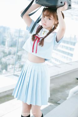 叶月奈穗